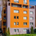 Cherry City Stay Apartment With Parking - Happy Rentals